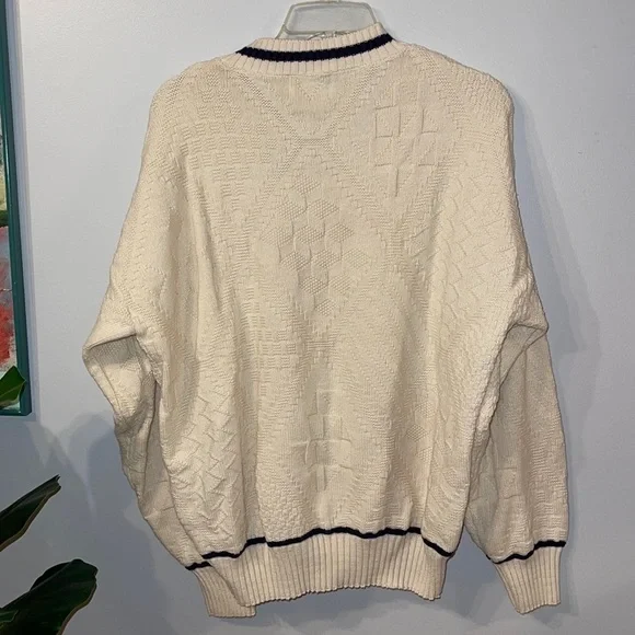 Vintage Nutmeg Made in USA Country Lakes C.C. Embroidered Sweater - Picture 4 of 4